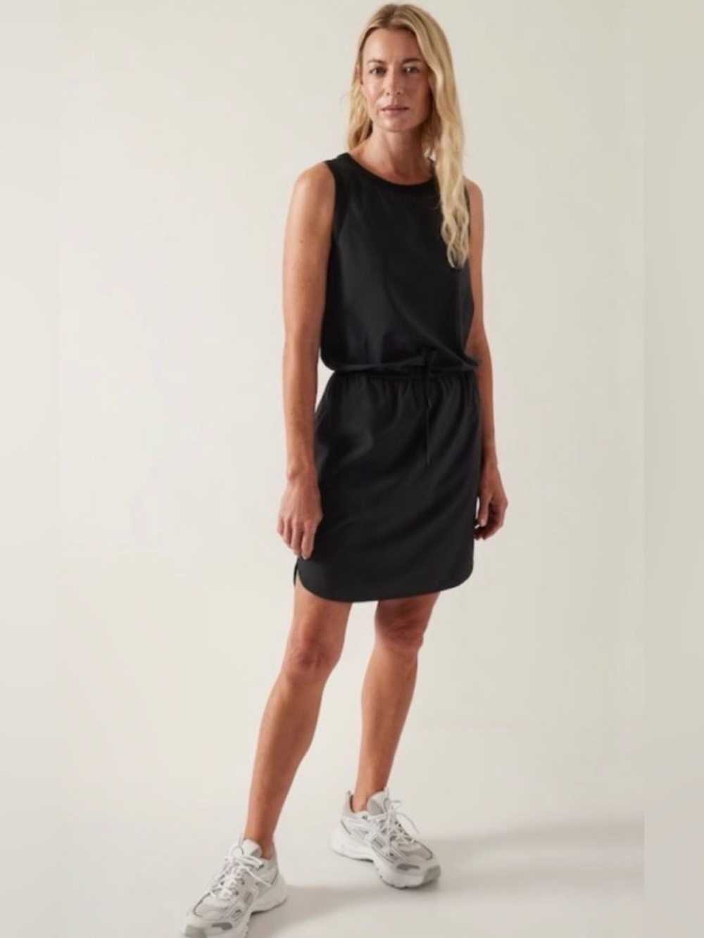 Athleta Rincon Dress Black Size Small Athleisure Cinch Waist Sleeveless